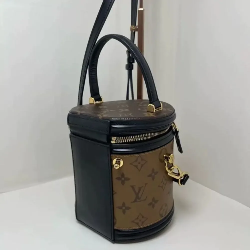 Louis Vuitton Women Pre-Loved Bag Very Good Condition